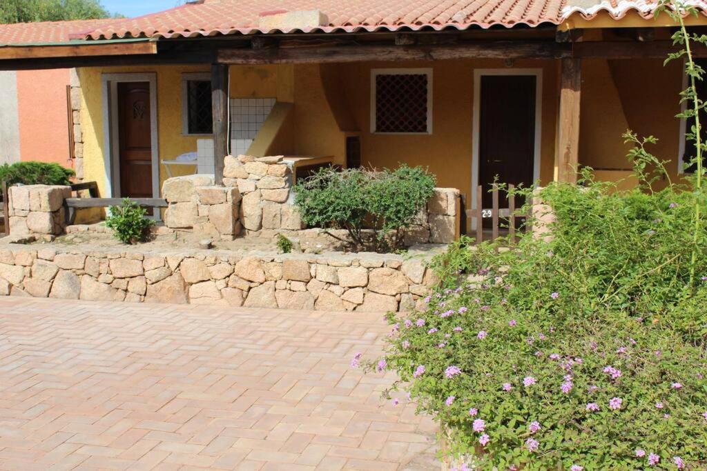 Casa Di Lu' - Bilocale Con Giardino - Porto Pollo Apartment Екстериор снимка